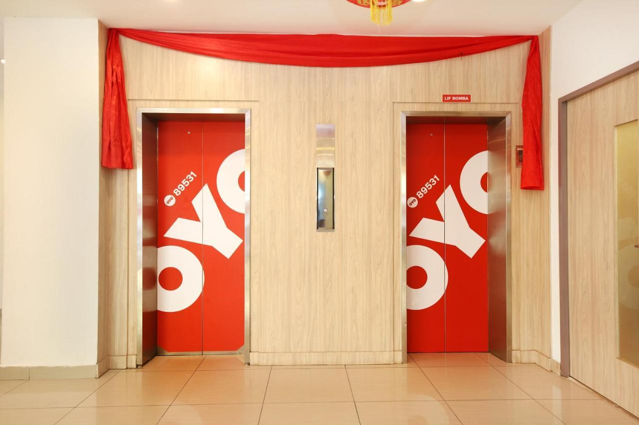 Oyo 89531 Villa Hotel Segamat Ngoại thất bức ảnh